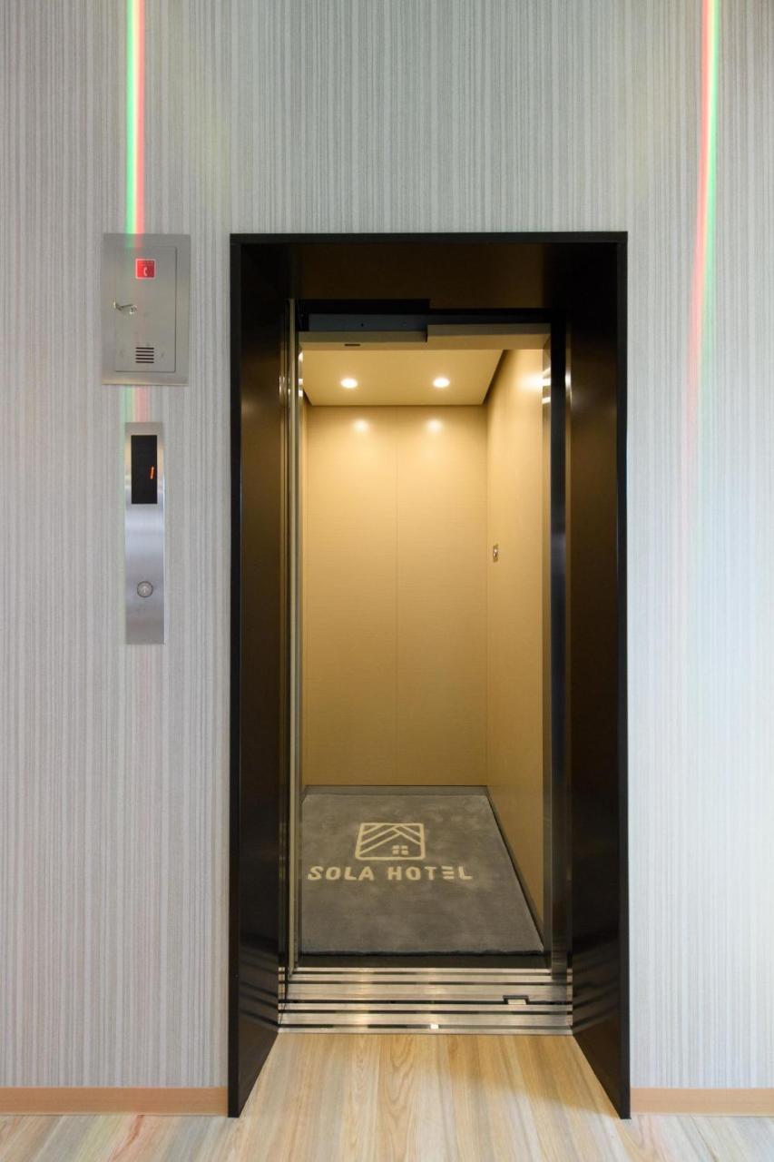 Sola Hotel Prefektura Tokio Exteriér fotografie